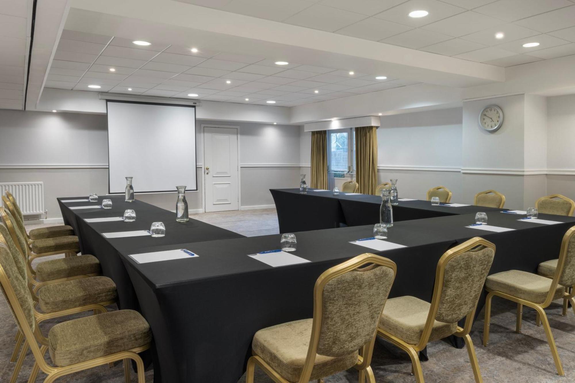 Delta Hotels By Marriott Tudor Park Country Club Maidstone Kültér fotó