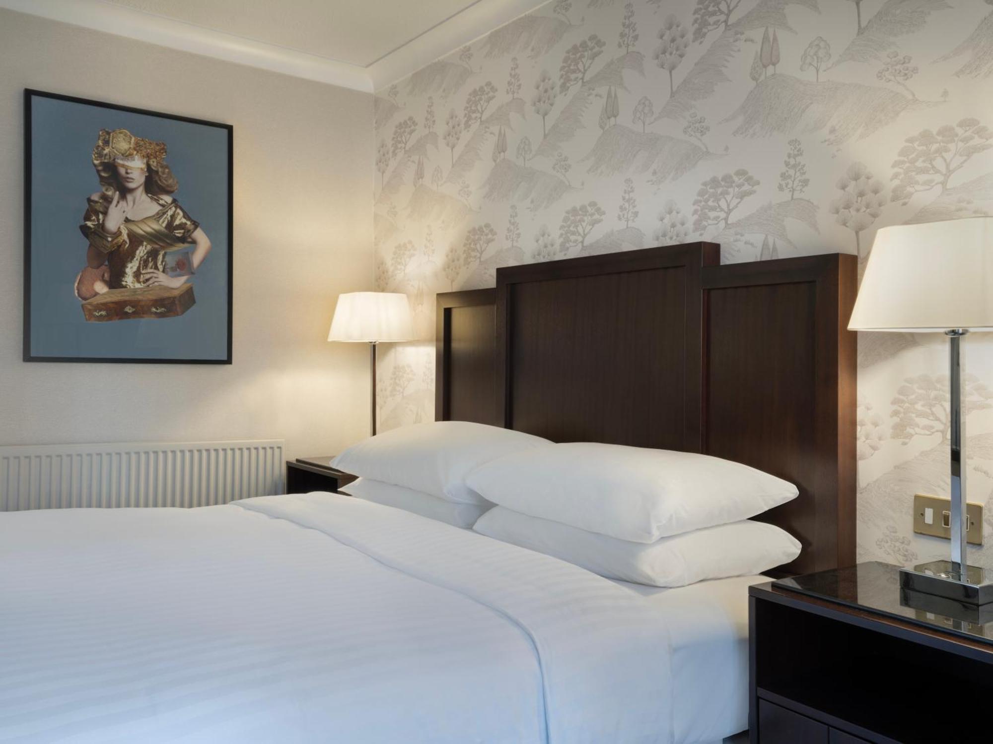 Delta Hotels By Marriott Tudor Park Country Club Maidstone Kültér fotó