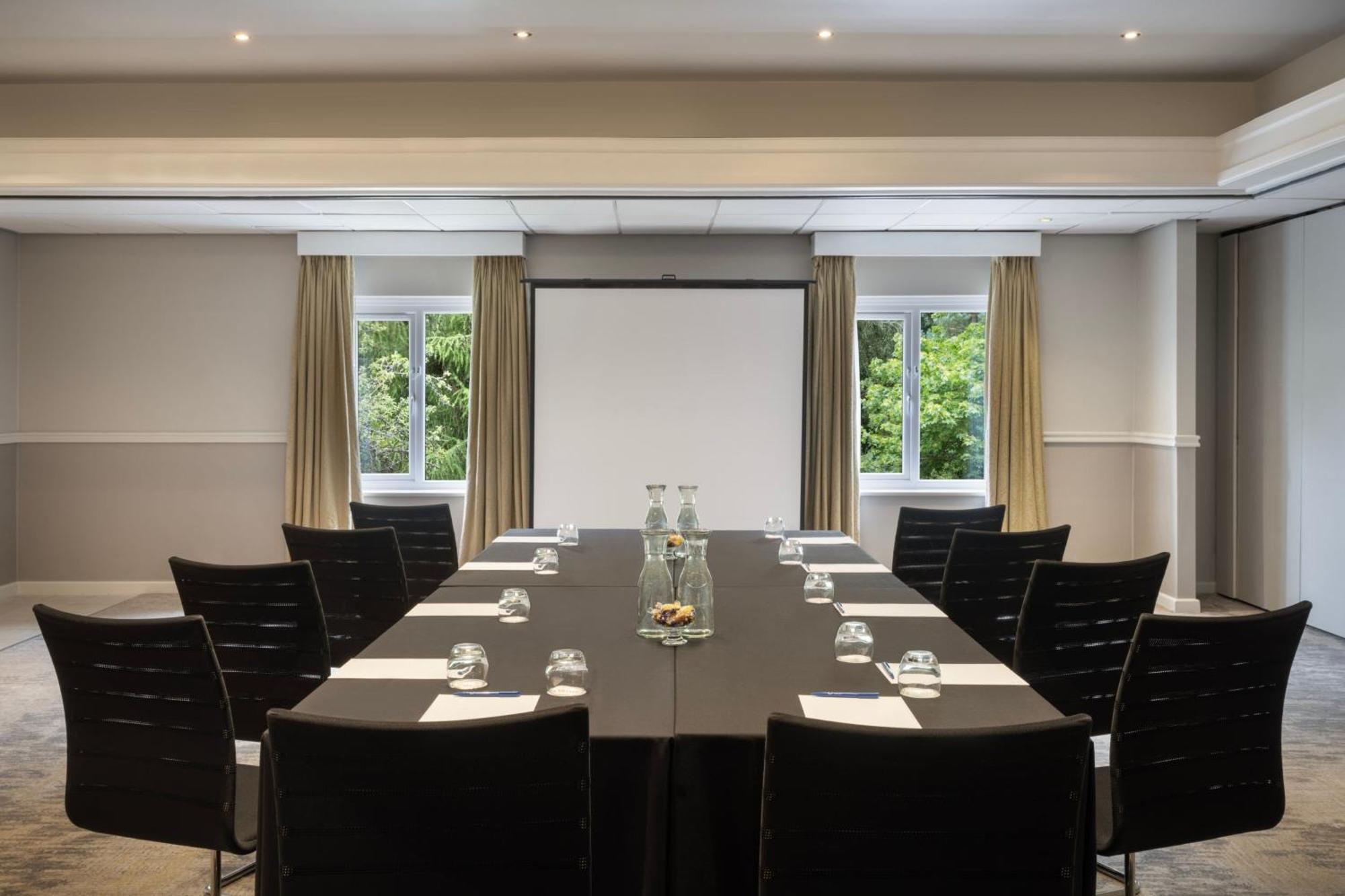 Delta Hotels By Marriott Tudor Park Country Club Maidstone Kültér fotó
