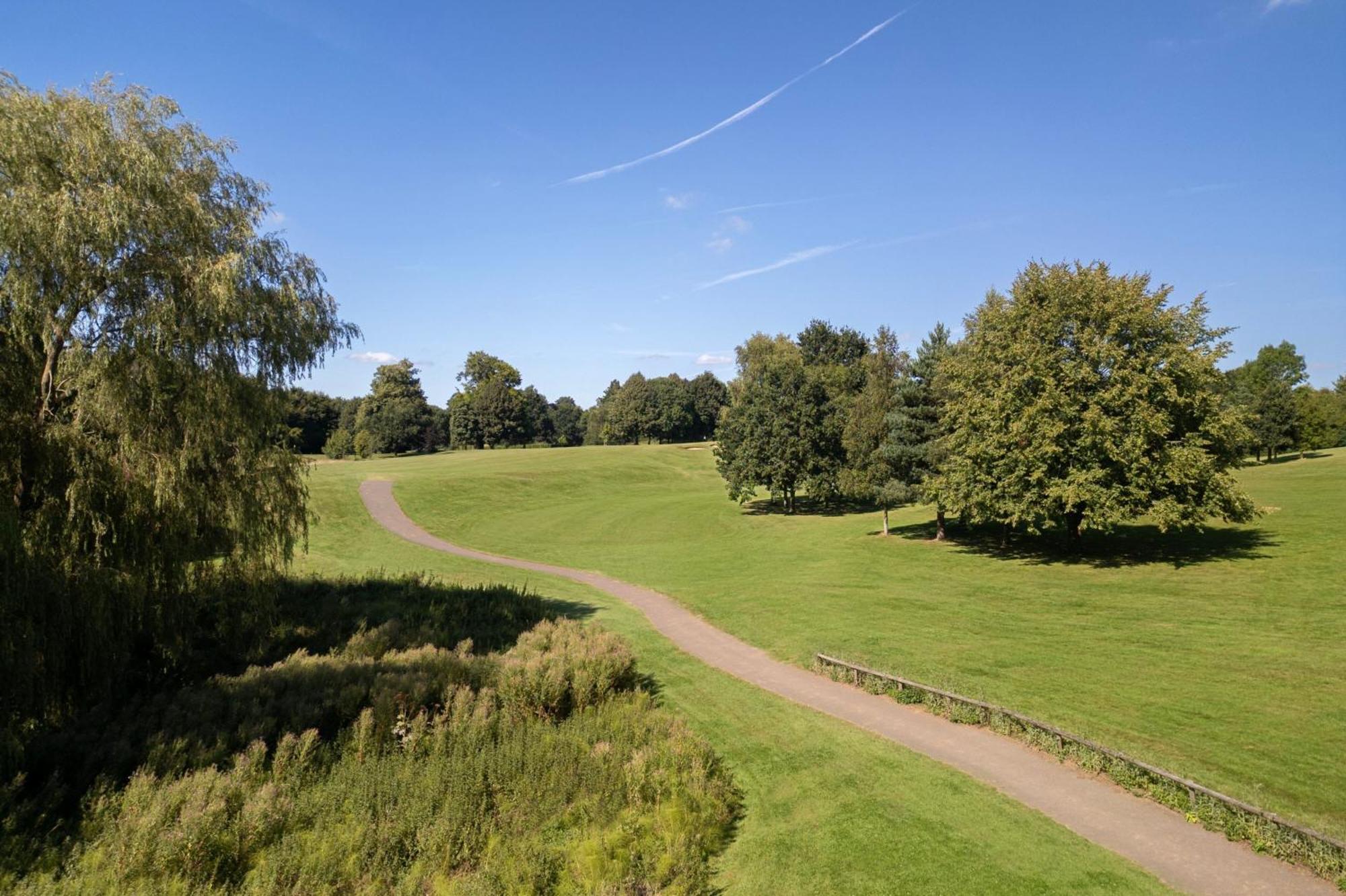 Delta Hotels By Marriott Tudor Park Country Club Maidstone Kültér fotó