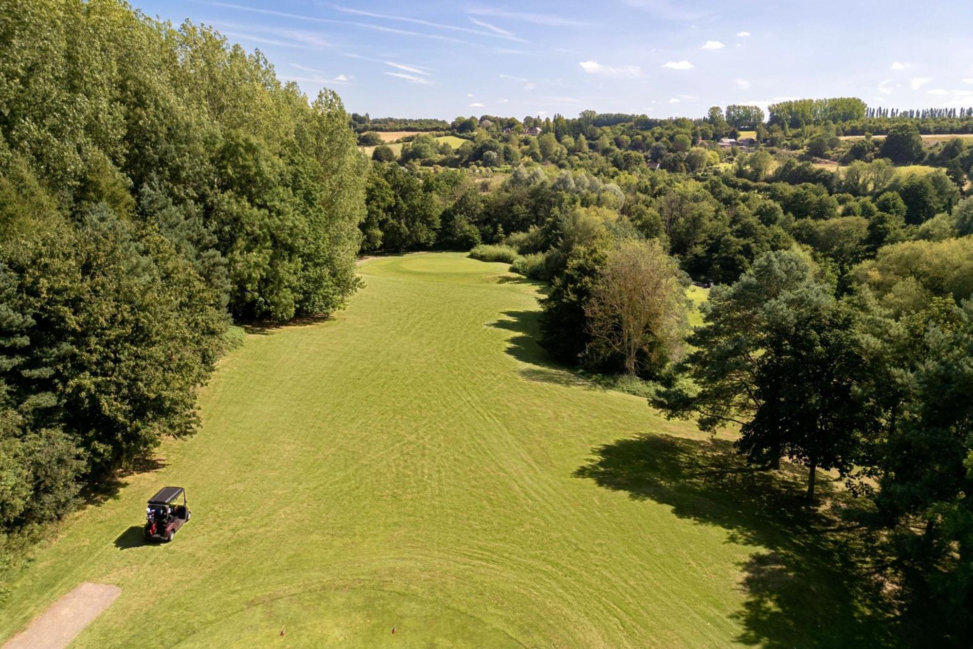 Delta Hotels By Marriott Tudor Park Country Club Maidstone Kültér fotó